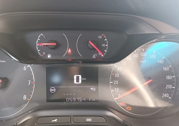Opel Crossland X cena 59700 przebieg: 59754, rok produkcji 2018 z Jasło małe 46